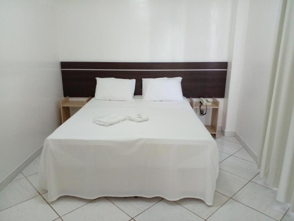 Hotel Minas Brasil Montes Claros Zewnętrze zdjęcie